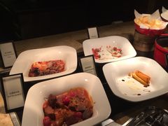 -大中华希尔顿酒店-念自助餐·嗨啤·小龙虾