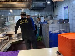 -陆元丰·兰州纯汤牛肉面(自强西路店)