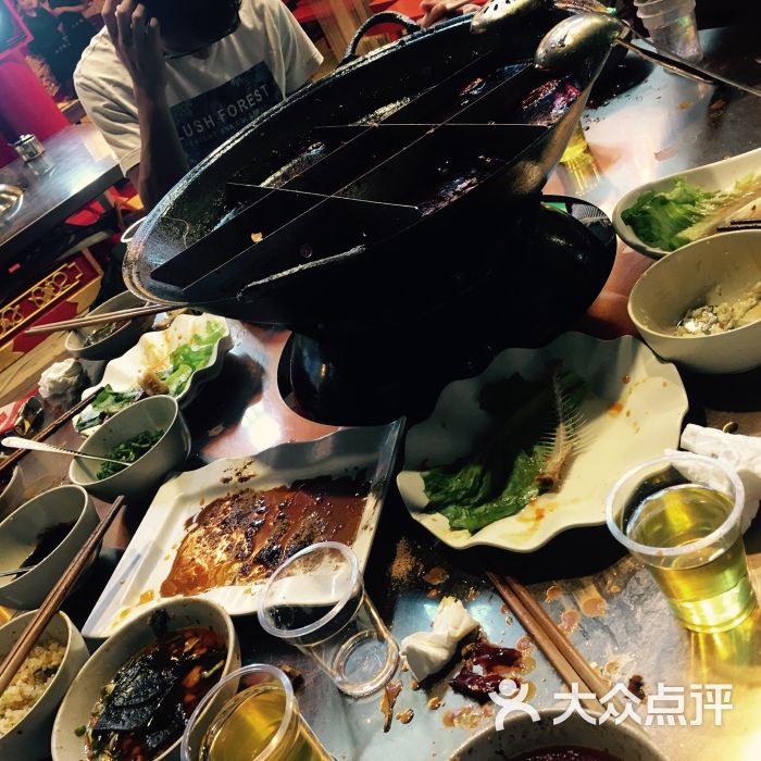 井字格重庆老火锅图片 - 第5张