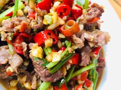 小炒牛肉-笨罗卜浏阳菜馆(星沙店)