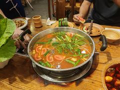 -亮欢寨酸汤鱼(沙冲路店)