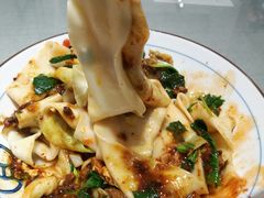 -大嘻咹biangbiang面(历史博物馆店)