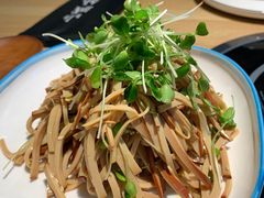 -山城外·非遗酸菜鱼(新都汇融店)
