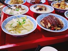 -蓝田九大碗民俗食府(蓝田店)