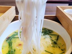 -云南荟·湖畔领宴(领事馆店)