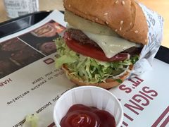 -The Habit Burger Grill 哈比特汉堡(复兴soho店)