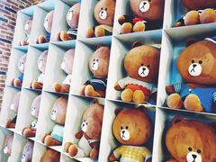 -LINE FRIENDS Garosu-gil Flagship Store