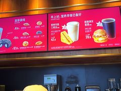 -星巴克(金谊广场店)
