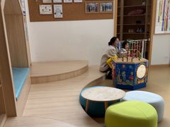 -蒙蒙狮蒙台梭利儿童之家