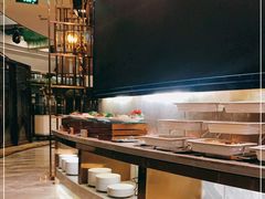 自助取餐区-粤海璇宫·木棉花高空旋转餐厅·聚会派对