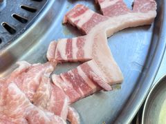 -哈哈碳都·牛肋条无限自助烤肉(台江万达店)
