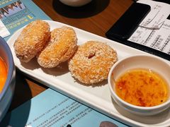 炸虾饼配泰国梅子酱-帕蓝·暹罗料理(大学路店)