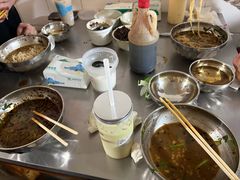 -正宗杨记普洱酸醋米线(总店)