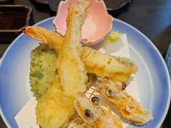 -铭牛烧肉·和牛海鲜自助(高新月牙湖店)