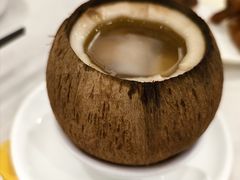 原只椰子鸡汤-金山记靓鸡·地道中山味(湖滨中路店)