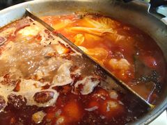 -湊湊火锅·茶憩(新中关购物中心店)