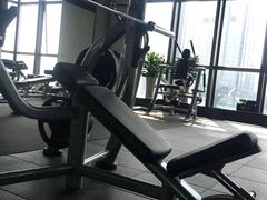 器械区-威克健身游泳(万菱汇店)