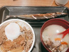 温泉蛋牛丼-食其家·牛丼咖喱(冠捷大厦店)
