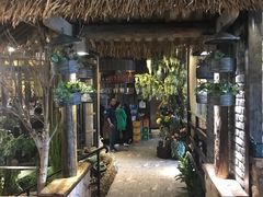 -春天里·老街坊餐厅(港隆广场店)