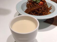 -红樱桃·欢乐餐厅(太原里店)