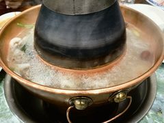 -楼外楼大刀肉传统火锅(西安大路店)