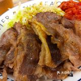 师傅历经训练 做出真正的美味