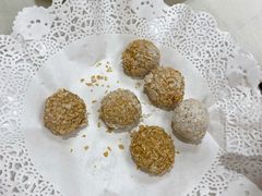 燕麦芝麻汤圆-品香菜馆(旗峰路中侨大厦店)