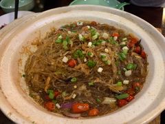 蟹黄粉丝煲-老街坊劈柴院(济南总店)