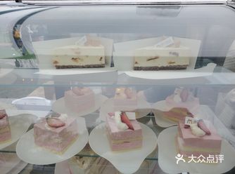 玄武湖的樱花咖啡节，门票在小程序上买19