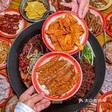 重庆就是这样，藏在社区的火锅味道都好地道！