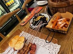 -聚串门儿·东北烧烤(信义坊店)
