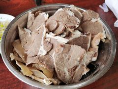 -朝伟清真铜瓢牛肉馆(三十年老·店)