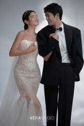 -至臻微拉婚纱摄影