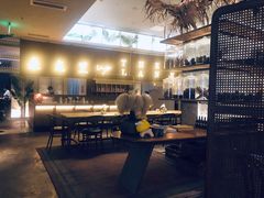 -来龙里 精致 东南亚餐室(万象城店)