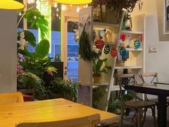 -北平花园·MUA摩造汉堡·北平咖啡(南锣鼓巷胡同店)