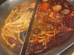 -湊湊火锅·茶憩(打浦桥日月光店)