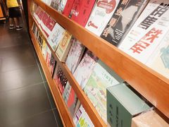 -西西弗书店&矢量咖啡(壹方购物中心店)