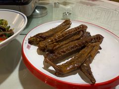 -老鼎万春卤菜(五代传承创始老店)