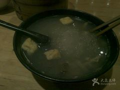 -百年尹氏汤包(湖南路狮子桥店)