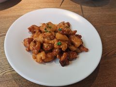 -蜜桃餐厅·伴山(湖滨商业街店)