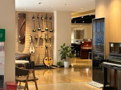 -柏斯音乐艺术中心·钢琴·吉他(上音店)