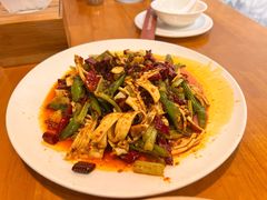 火爆黄喉-易老妈蹄花.特色川菜(人民公园总店)
