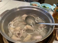 -润园四季椰子鸡火锅(南山海岸城店)