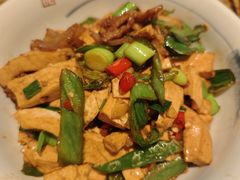 -佬湘楼·27年湘菜(天河都市广场店)