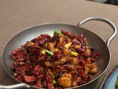 宫爆松板肉-山石榴·贵州菜(陆家嘴中心店)