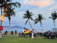 -JW万豪厨房餐厅·滨海草坪烧烤·海鲜·海景(三亚绿发山海天JW万豪酒店)