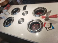 -龍歌自助小火锅(市南金茂湾店)