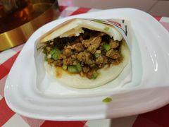 酥皮肉夹馍-西贝莜面村(双井店)