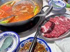 -王奋斗贵州酸汤牛肉火锅