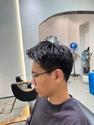 -梳蕾娜 HAIR SALON